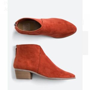 DV8 burnt Orange faux suede bootie ~ with back zipper.
